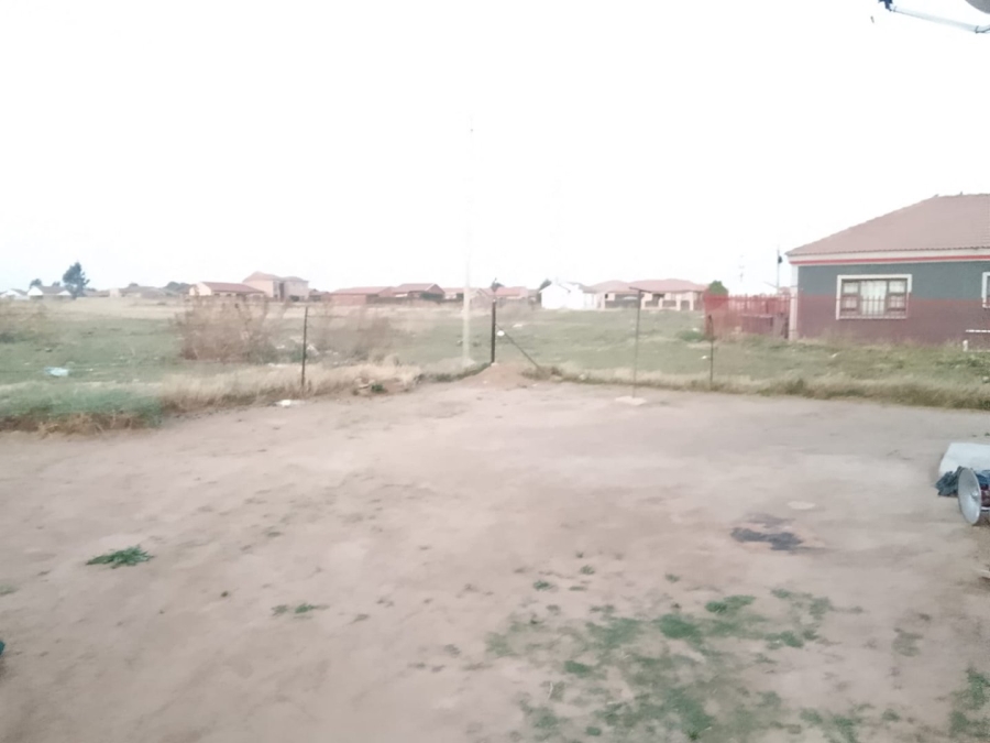 2 Bedroom Property for Sale in Botshabelo Free State